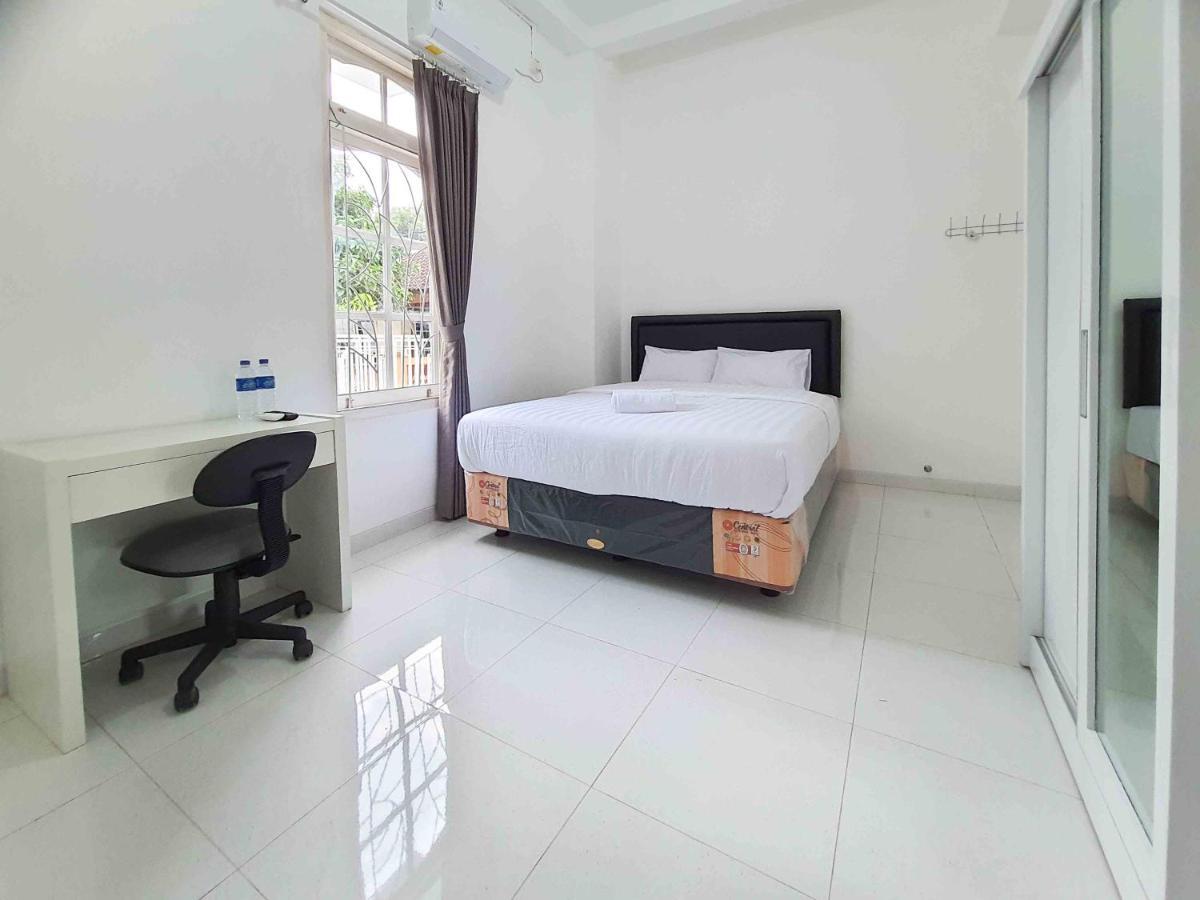Reddoorz Syariah At Jalan Godean Hotel Ngabean Exterior foto